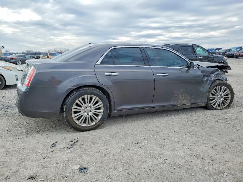 Продажа на аукционе авто 2013 Chrysler 300c, vin: 2C3CCAKT3DH543205, номер лота: 74104965