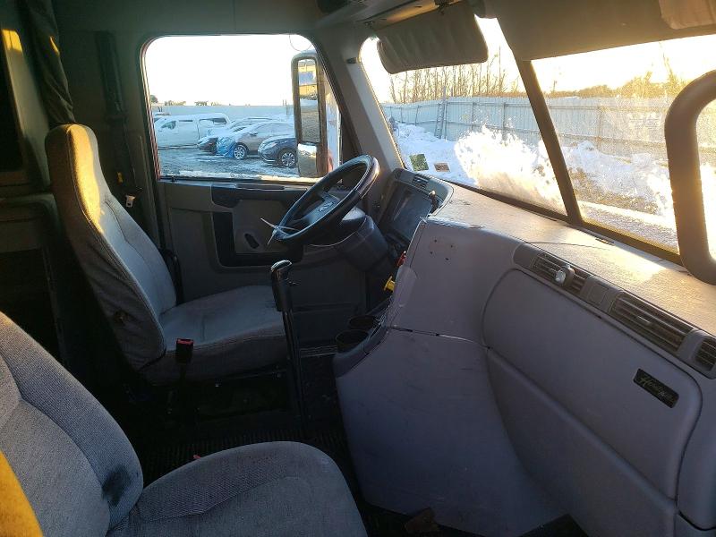 Продажа на аукционе авто 2016 Freightliner Columbia, vin: 3ALXA7CG5GDHA6091, номер лота: 97515275