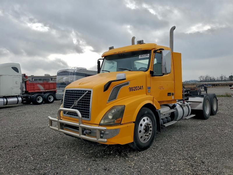 Aukcja sprzedaży 2016 Volvo Vnl, vin: 4V4NC9EH5GN944040, numer aukcji: 96343395