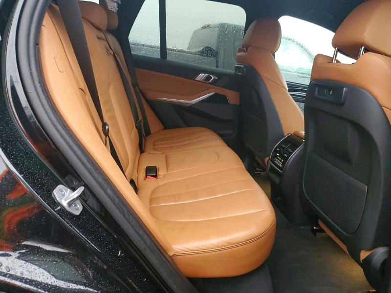 72412205 :رقم المزاد ، 5UXCR6C05M9F51660 vin ، 2021 Bmw X5 مزاد بيع