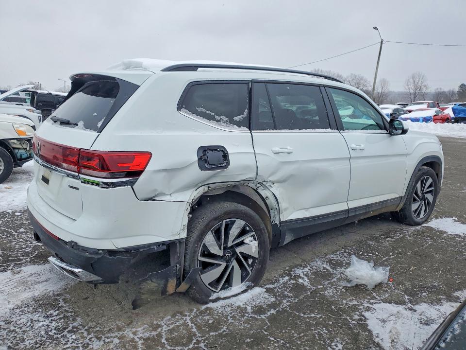 Продажа на аукционе авто 2024 Volkswagen Atlas, vin: 1V2HR2CA3RC511737, номер лота: 75392125