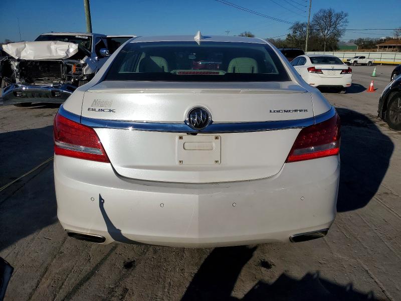 99581525 :رقم المزاد ، 1G4GB5G38GF201685 vin ، 2016 Buick Lacrosse مزاد بيع