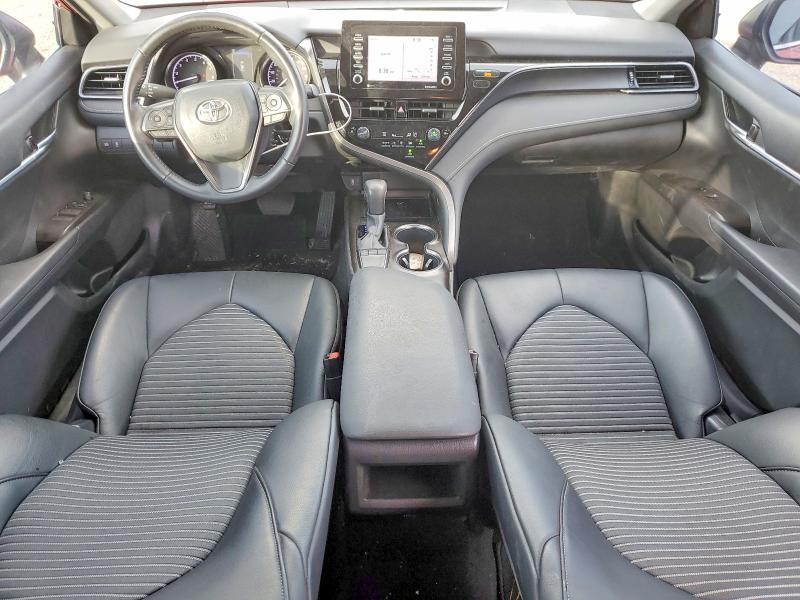 Продаж на аукціоні авто 2022 Toyota Camry, vin: 4T1G11AK0NU011044, номер лоту: 72386625