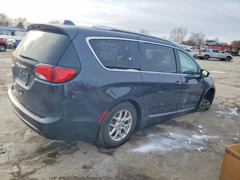 74759785 :رقم المزاد ، 2C4RC1BG1LR215637 vin ، 2020 Chrysler Pacifica مزاد بيع