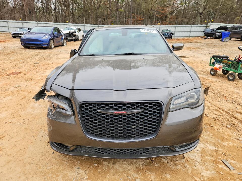 74325545 :رقم المزاد ، 2C3CCABGXPH679659 vin ، 2023 Chrysler 300 مزاد بيع