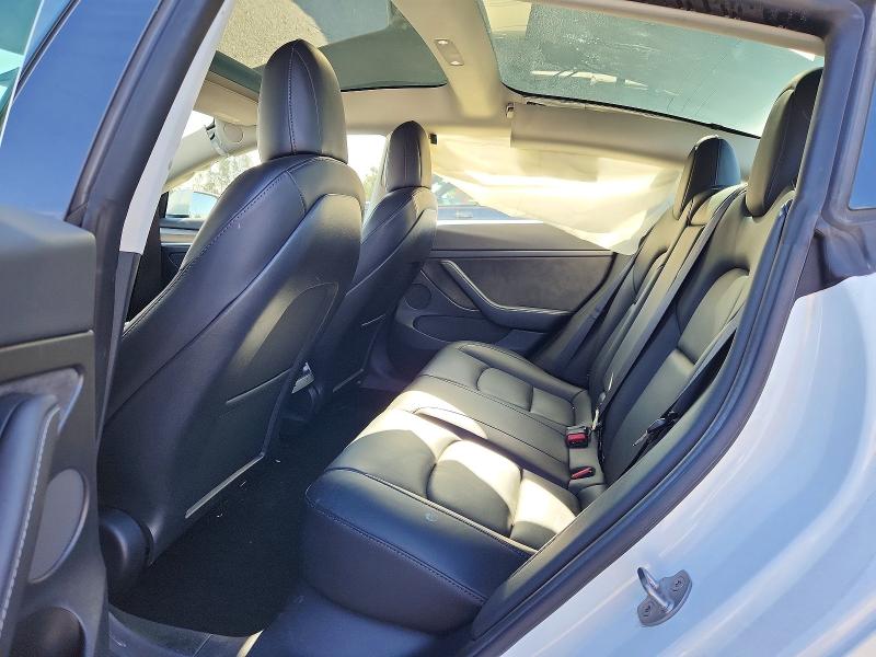 74621785 :رقم المزاد ، 5YJ3E1EA8NF299235 vin ، 2022 Tesla Model 3 مزاد بيع
