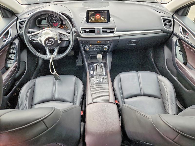 2018 Mazda 3 მანქანა იყიდება აუქციონზე, vin: 3MZBN1V31JM273561, აუქციონის ნომერი: 99629875
