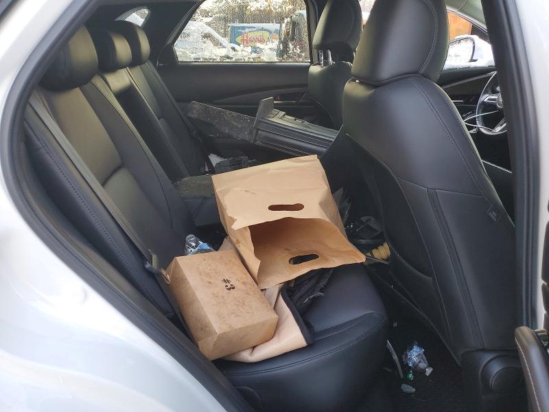 73705995 :رقم المزاد ، 3MVDMBDL9NM432384 vin ، 2022 Mazda Cx-30 مزاد بيع