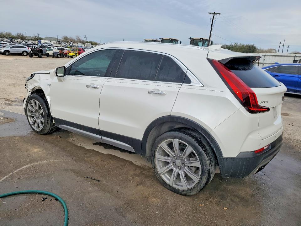 Продажа на аукционе авто 2022 Cadillac Xt4 Premiu, vin: 1GYFZCR40NF105398, номер лота: 75618535