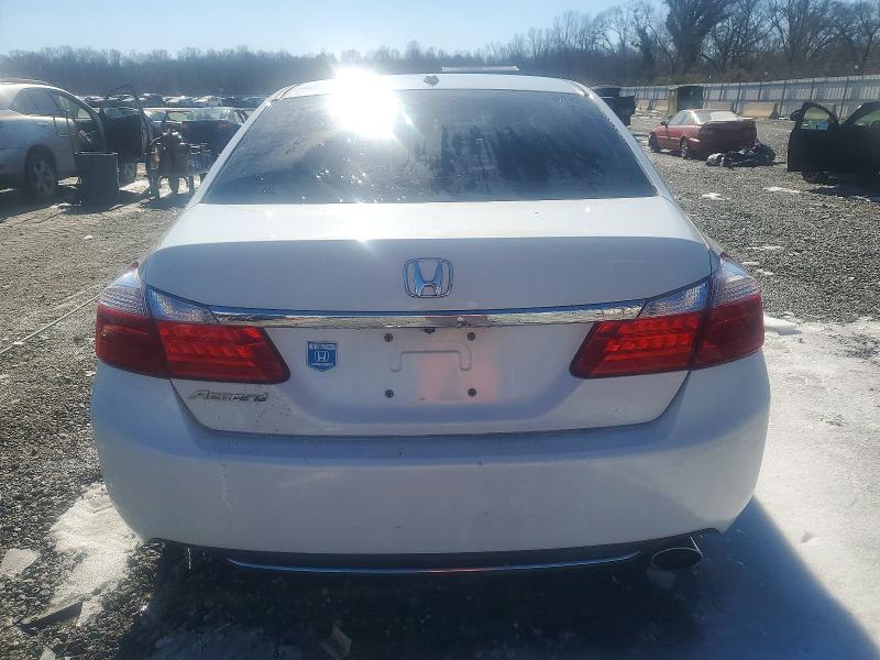 Продажа на аукционе авто 2015 Honda Accord, vin: 1HGCR2F82FA084189, номер лота: 74640105