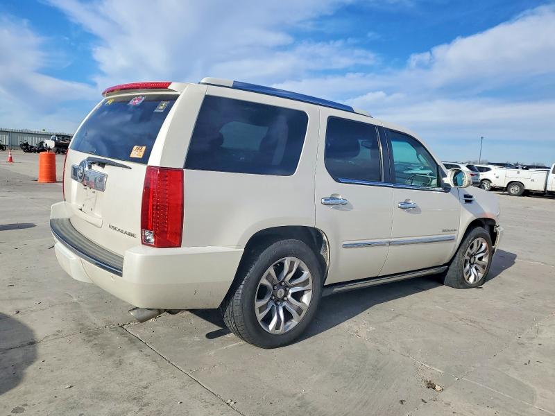 Aukcja sprzedaży 2010 Cadillac Escalade, vin: 1GYUCCEF8AR286548, numer aukcji: 72403455
