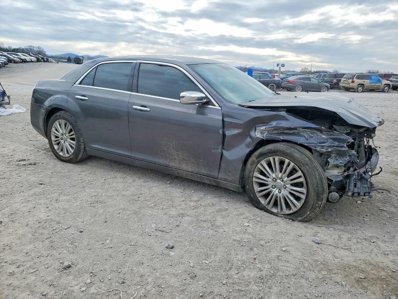 Продажа на аукционе авто 2013 Chrysler 300c, vin: 2C3CCAKT3DH543205, номер лота: 74104965