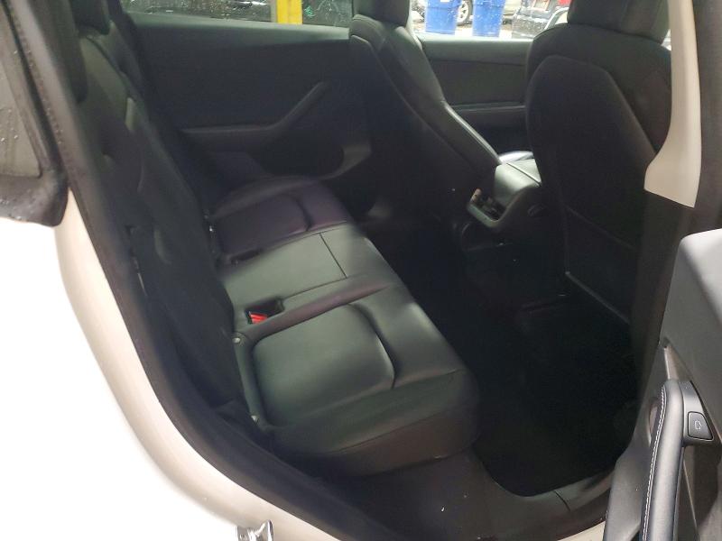 Продажа на аукционе авто 2022 Tesla Model Y, vin: 7SAYGDEE4NF330360, номер лота: 98953375