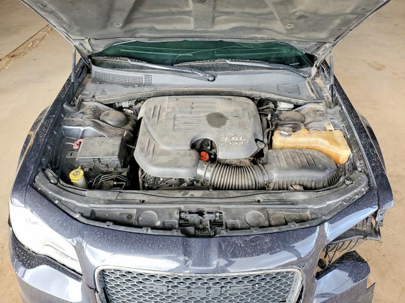 72434885 :رقم المزاد ، 2C3CCAEG4JH239956 vin ، 2018 Chrysler 300 مزاد بيع