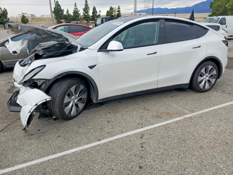 98241895 :رقم المزاد ، 7SAYGAEE5RF020481 vin ، 2024 Tesla Model Y مزاد بيع