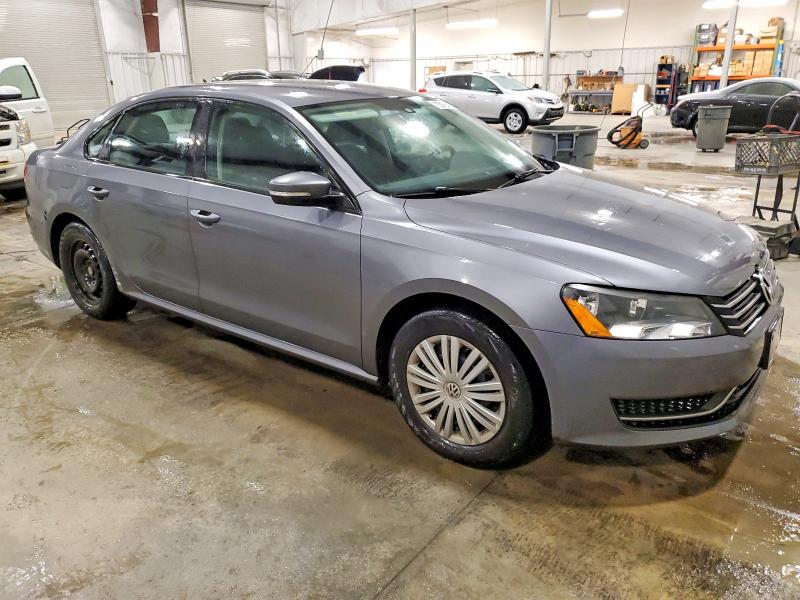 72215415 :رقم المزاد ، 1VWAS7A31FC063077 vin ، 2015 Volkswagen Passat مزاد بيع
