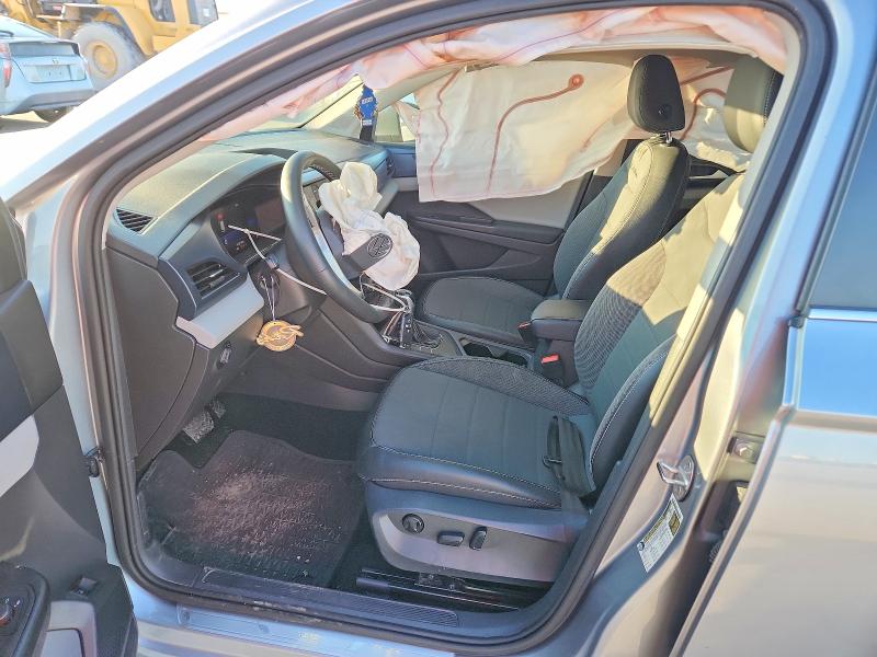 Продаж на аукціоні авто 2022 Volkswagen Taos, vin: 3VVSX7B24NM089038, номер лоту: 72999865