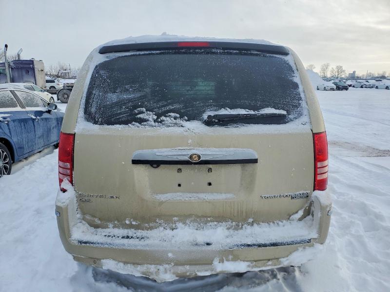 74429955 :رقم المزاد ، 2A4RR6DX4AR457404 vin ، 2010 Chrysler Town & Country مزاد بيع