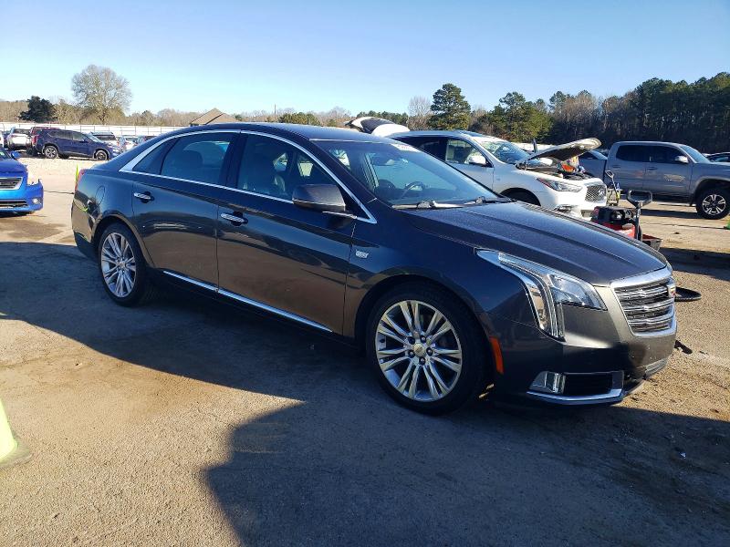 Aukcja sprzedaży 2018 Cadillac Xts, vin: 2G61M5S31J9132109, numer aukcji: 98985675