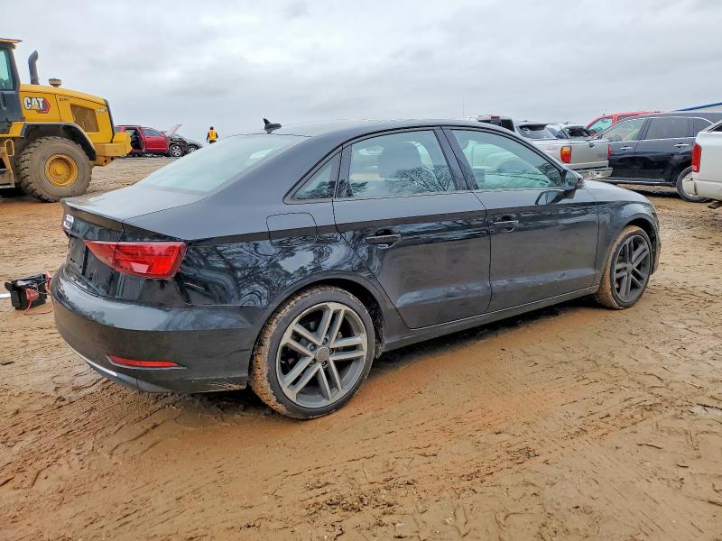 Продажа на аукционе авто 2018 Audi A3, vin: WAUAUGFF8J1025900, номер лота: 74634385