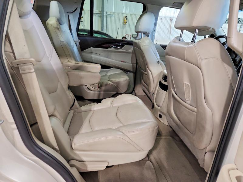 73709045 :رقم المزاد ، 1GYS4MKJ2FR690519 vin ، 2015 Cadillac Escalade مزاد بيع