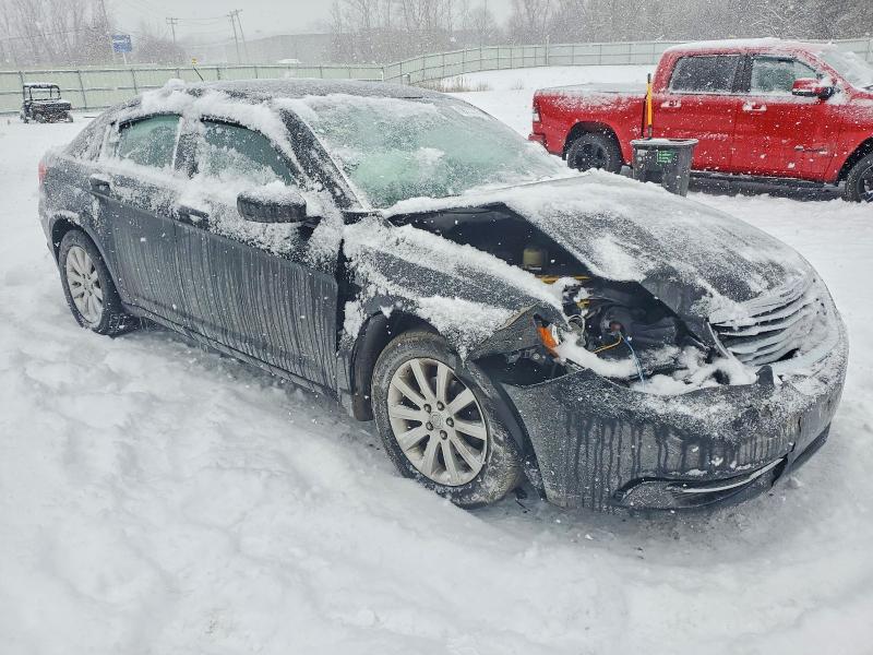 99178505 :رقم المزاد ، 1C3CCBBG6CN164598 vin ، 2012 Chrysler 200 مزاد بيع