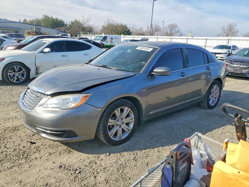 Продажа на аукционе авто 2011 Chrysler 200, vin: 1C3BC1FG2BN581554, номер лота: 74081005