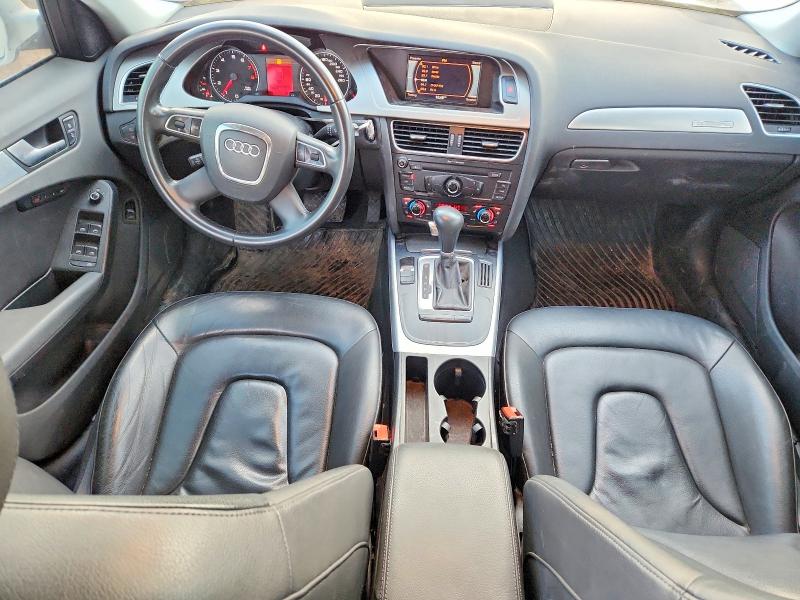 2011 Audi A4 მანქანა იყიდება აუქციონზე, vin: WAUFFCFLXBN006256, აუქციონის ნომერი: 72941965