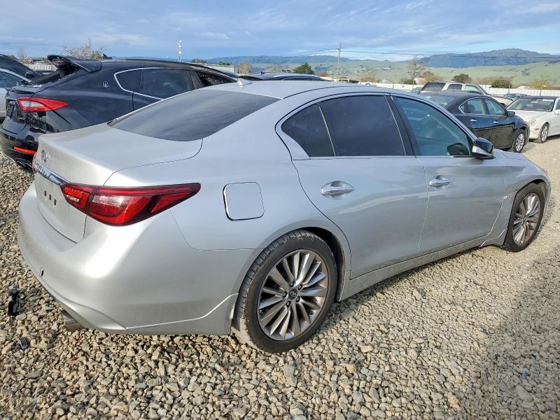 Продажа на аукционе авто 2018 Infiniti Q50, vin: JN1EV7AP0JM352360, номер лота: 74488355