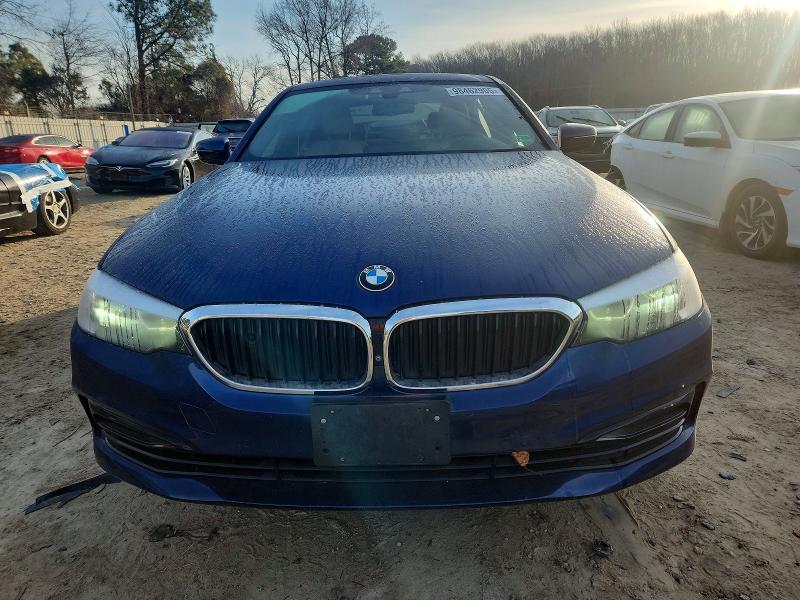98462905 :رقم المزاد ، WBAJR3C05LWW70276 vin ، 2020 Bmw 530 مزاد بيع