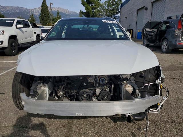73685385 :رقم المزاد ، WAUD3BF29RN056352 vin ، 2024 Audi A6 مزاد بيع