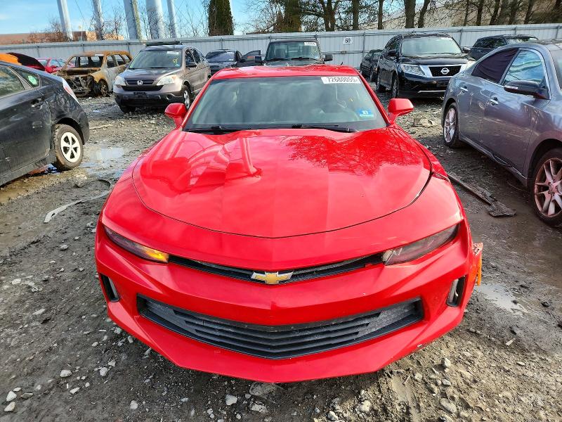 72680055 :رقم المزاد ، 1G1FB1RX6J0176426 vin ، 2018 Chevrolet Camaro مزاد بيع