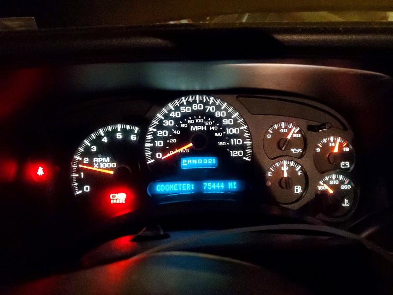 99646385 :رقم المزاد ، 1GCEC19XX4Z180026 vin ، 2004 Chevrolet Silverado مزاد بيع