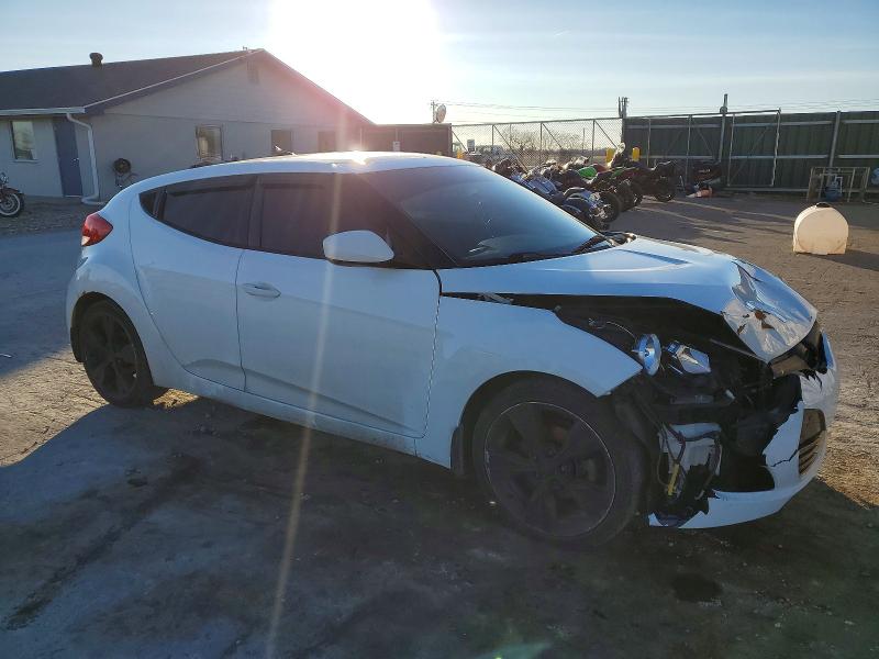 99883755 :رقم المزاد ، KMHTC6AD8GU268673 vin ، 2016 Hyundai Veloster مزاد بيع