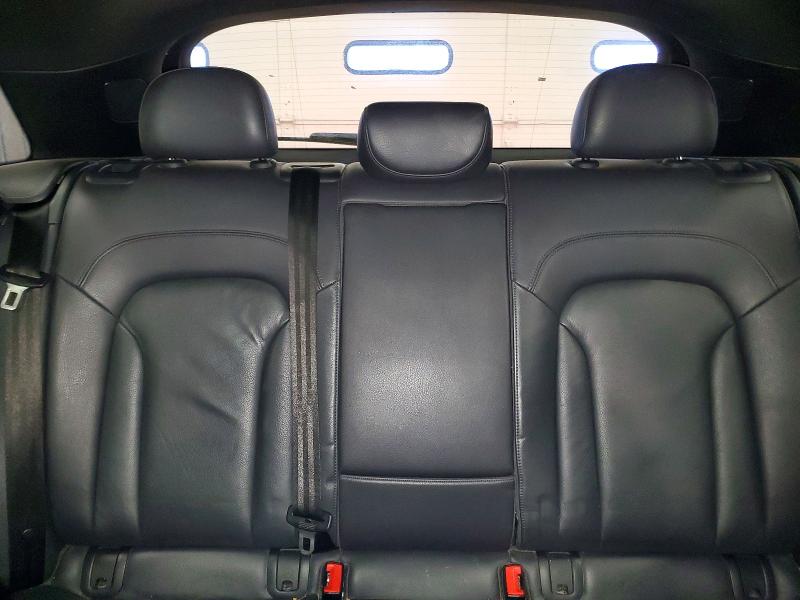 75420995 :رقم المزاد ، WA1EFCFS2FR010851 vin ، 2015 Audi Q3 مزاد بيع
