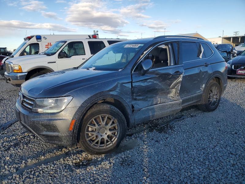 72724085 :رقم المزاد ، 3VV2B7AX9MM077364 vin ، 2021 Volkswagen Tiguan مزاد بيع