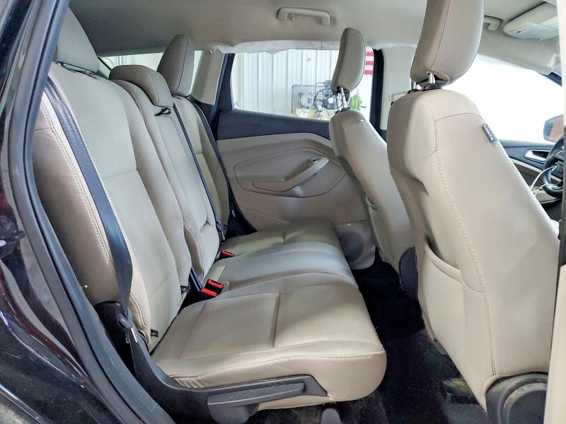 72894635 :رقم المزاد ، 1FMCU9GD2KUB38435 vin ، 2019 Ford Escape Se مزاد بيع