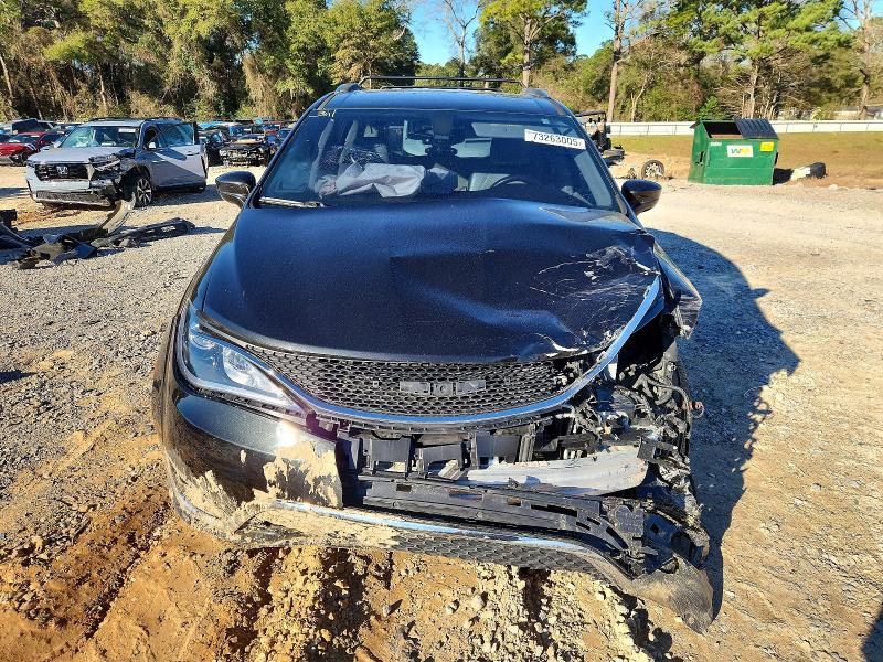 2018 Chrysler Pacifica მანქანა იყიდება აუქციონზე, vin: 2C4RC1EG2JR293448, აუქციონის ნომერი: 73263005