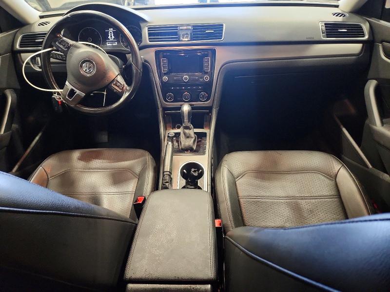 99633725 :رقم المزاد ، 1VWBV7A34FC088454 vin ، 2015 Volkswagen Passat مزاد بيع
