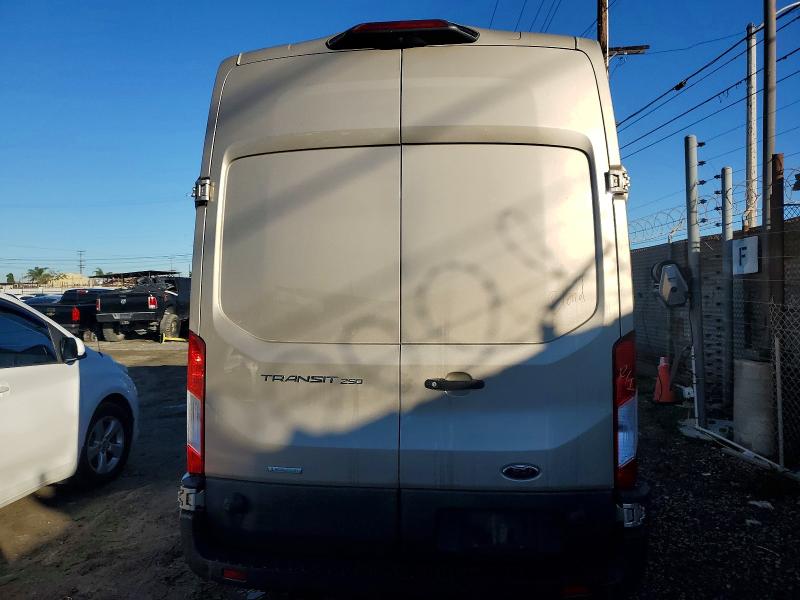 2018 Ford Transit მანქანა იყიდება აუქციონზე, vin: 1FTYR3XG7JKB29033, აუქციონის ნომერი: 99015455