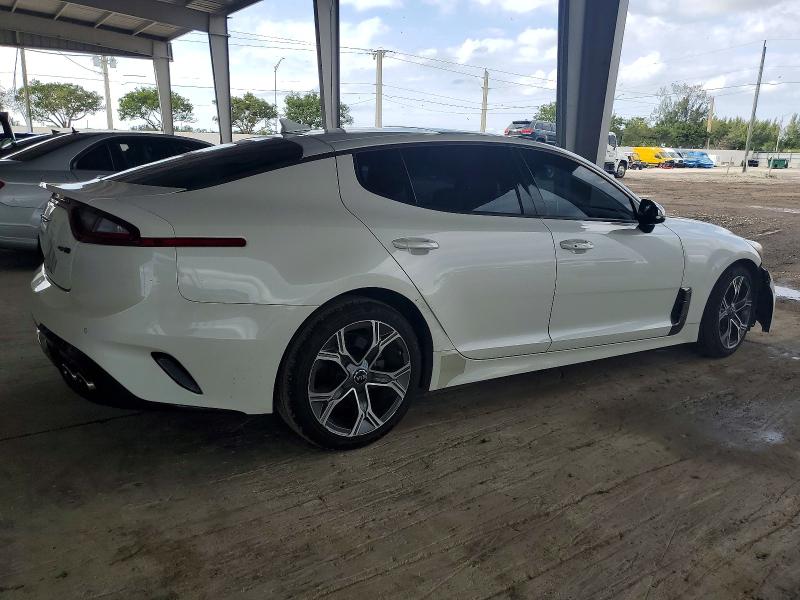 2021 Kia Stinger მანქანა იყიდება აუქციონზე, vin: KNAE15LA0M6097222, აუქციონის ნომერი: 72893435