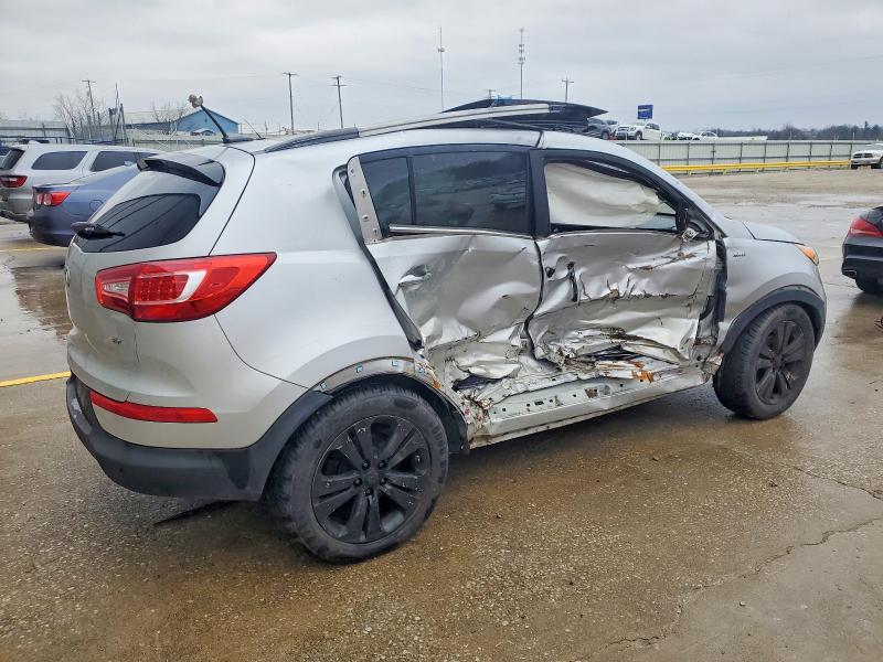 99319815 :رقم المزاد ، KNDPCCA28B7137754 vin ، 2011 Kia Sportage مزاد بيع
