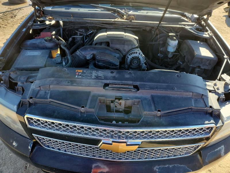 73136685 :رقم المزاد ، 1GNSCKE0XDR227547 vin ، 2013 Chevrolet Suburban مزاد بيع