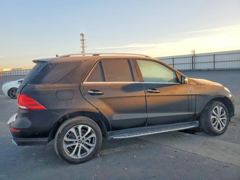 2017 Mercedes-benz Gle მანქანა იყიდება აუქციონზე, vin: 4JGDA5JB5HA911051, აუქციონის ნომერი: 72451625