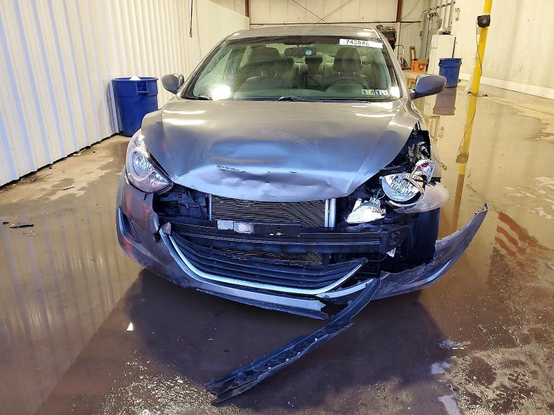 74354865 :رقم المزاد ، 5NPDH4AE9DH352174 vin ، 2013 Hyundai Elantra مزاد بيع