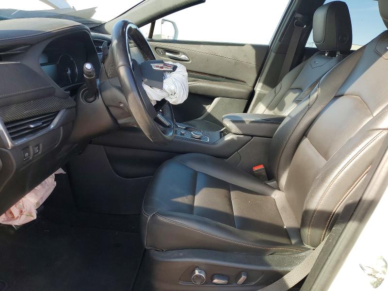 Продажа на аукционе авто 2020 Cadillac Xt4 Sport, vin: 1GYFZER44LF010884, номер лота: 75384215