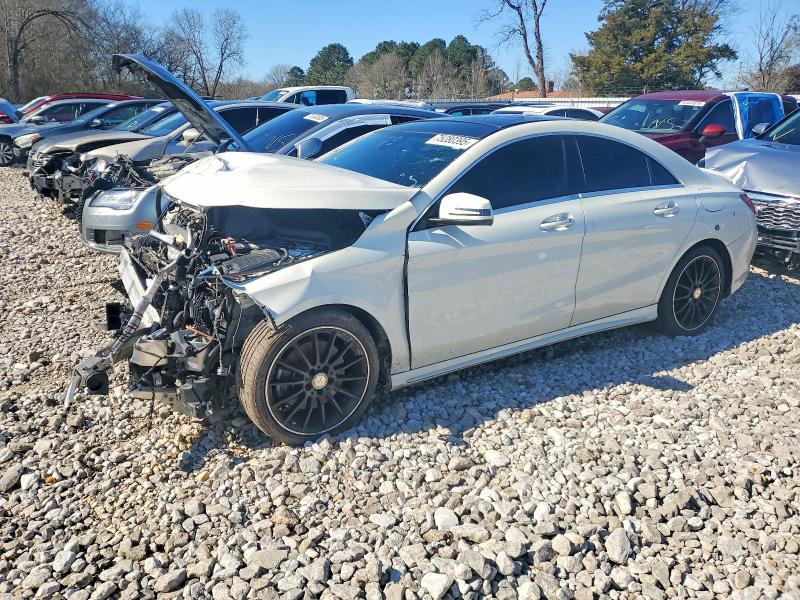 75280395 :رقم المزاد ، WDDSJ4EBXFN184372 vin ، 2015 Mercedes-benz Cla 250 مزاد بيع