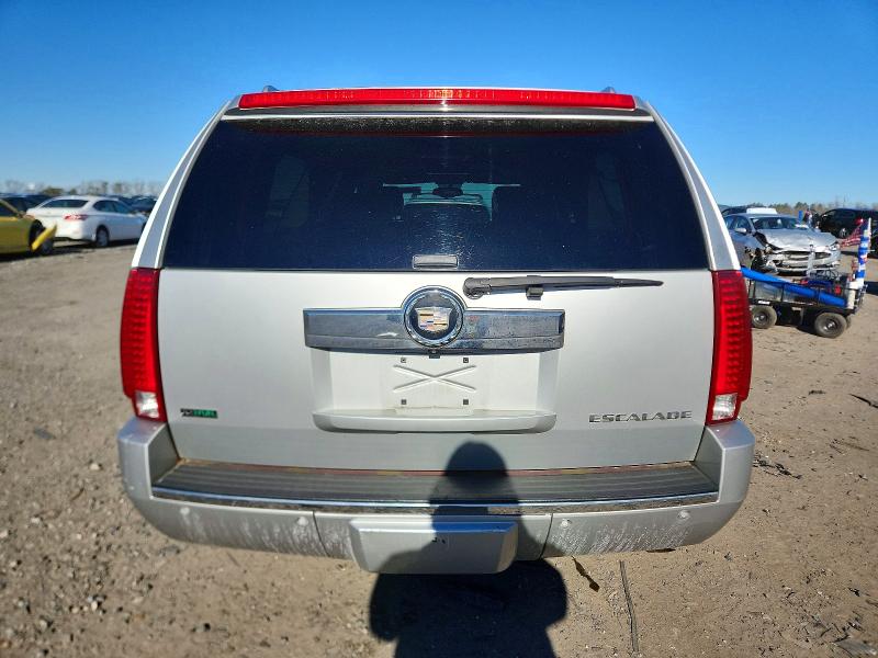 Продажа на аукционе авто 2010 Cadillac Escalade E, vin: 1GYUKJEF7AR190885, номер лота: 72626285