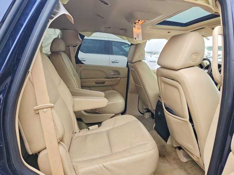 Продажа на аукционе авто 2008 Cadillac Escalade L, vin: 1GYFK63818R182656, номер лота: 98965305