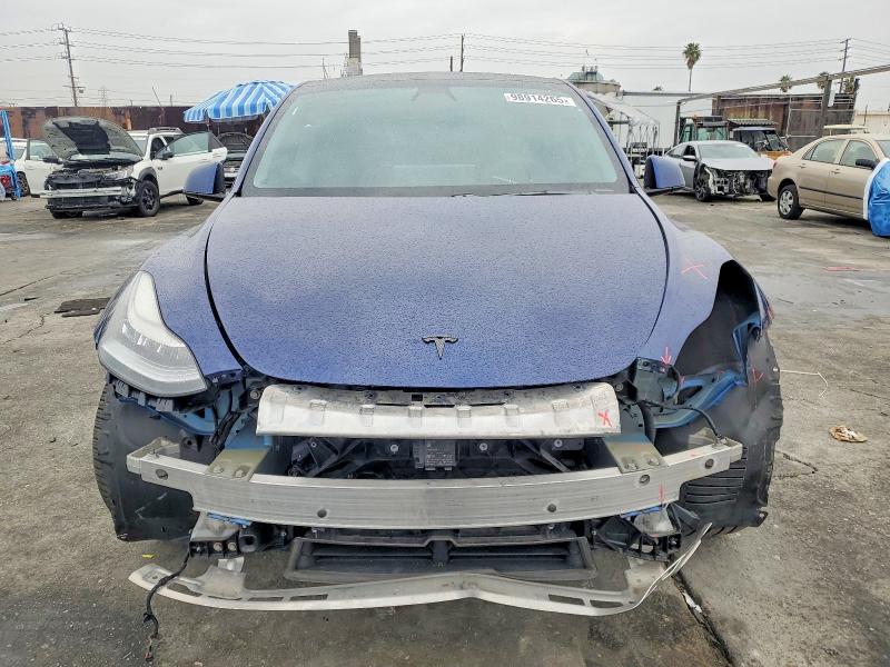 98914265 :رقم المزاد ، 5YJYGDEE1MF070530 vin ، 2021 Tesla Model Y مزاد بيع